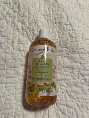 Crabtree & Evelyn bath & shower gel Sweet Almond Oil   16.9 oz